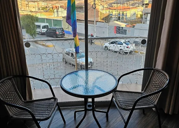 Paqcha Hotel *